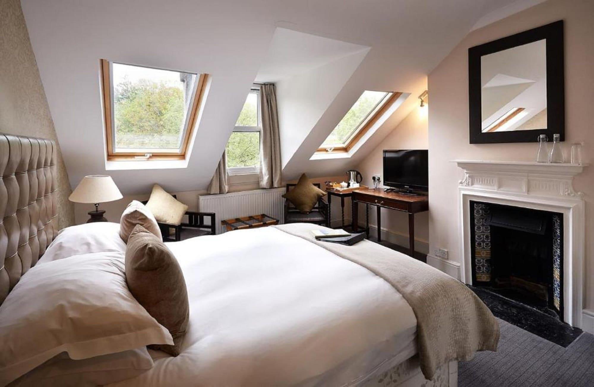 Dorian House Boutique B&B - Free Parking! باث المظهر الخارجي الصورة A bedroom at the hotel